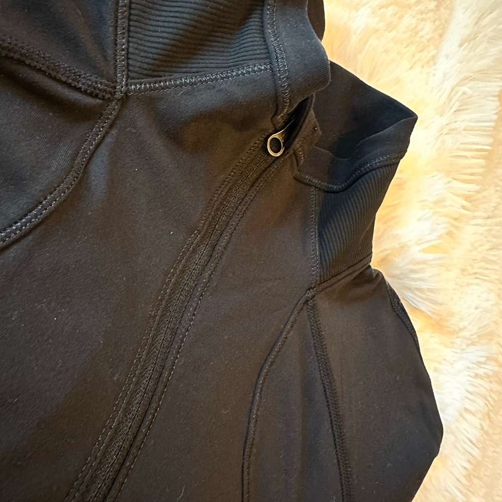 Lululemon Pullerover Jacket - Picture 4 of 8